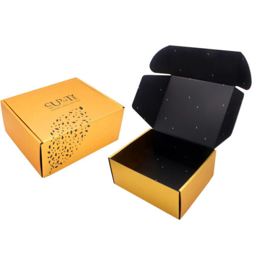 Gold Mailer Tea Gift Box with Black Leaf Printed Interior Gold Mailer Tea Gift Box with Black Leaf Printed Interior