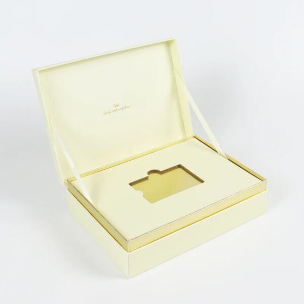 Ivory VIP Card Rigid Presentation Box with Gold Foil Logo Ivory VIP Card Rigid Presentation Box with Gold Foil Logo
