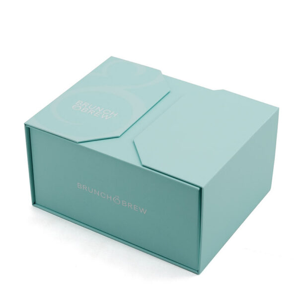 Printed Double-Door Brunch Gift Box with Magnetic Flaps Printed Double-Door Brunch Gift Box with Magnetic Flaps