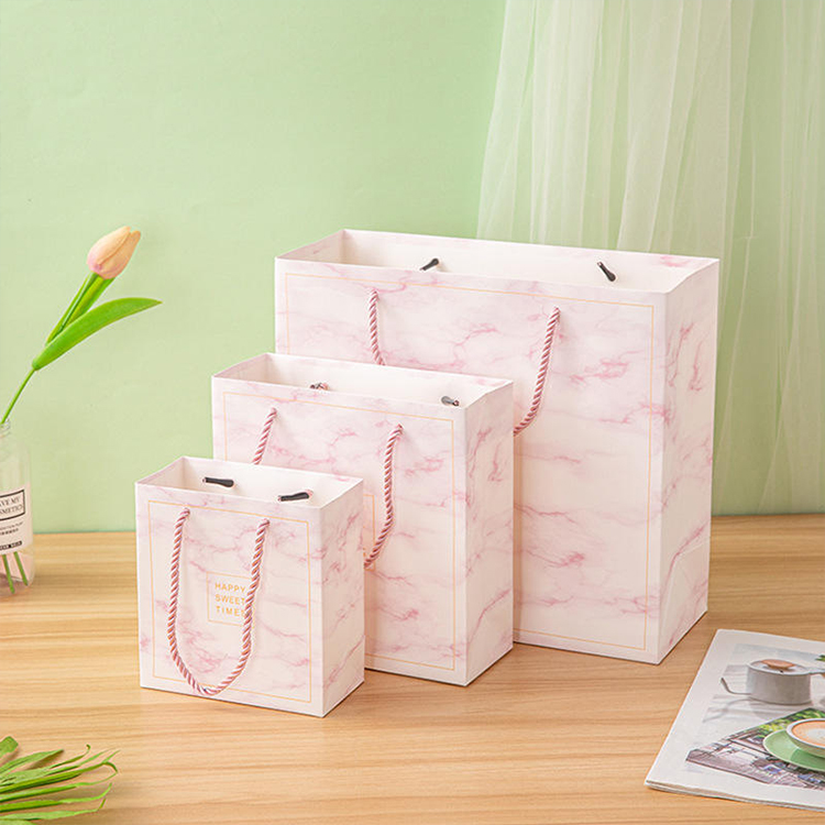 Sacos de compras de papel personalizados, recicláveis e biodegradáveis